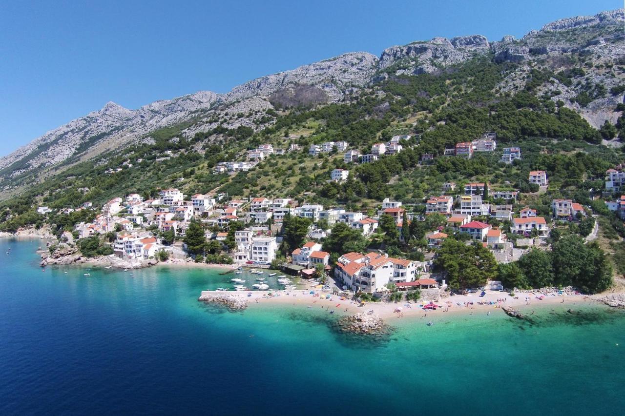 Apartments By The Sea Pisak, Omis - 2802 Exterior foto